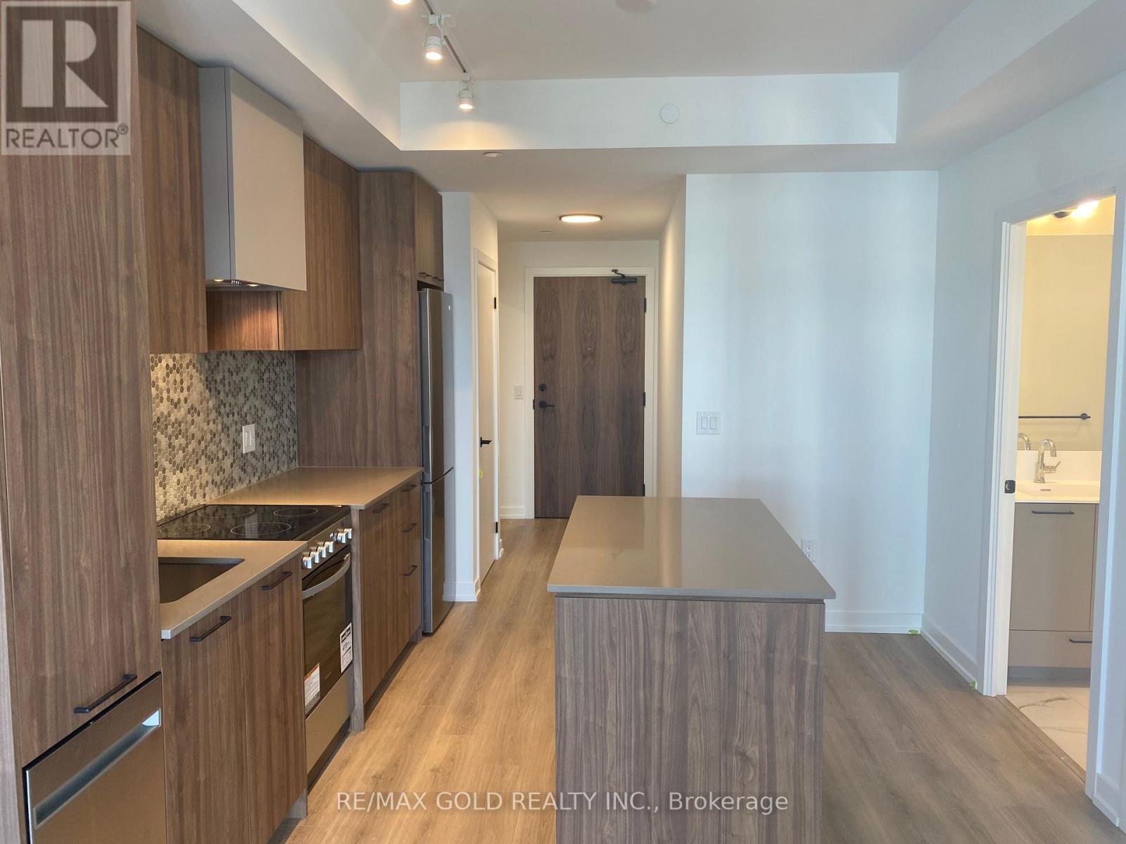 301 - 10 Lagerfeld Drive, Brampton (Northwest Brampton), Ontario  L7A 5L3 - Photo 20 - W12831258