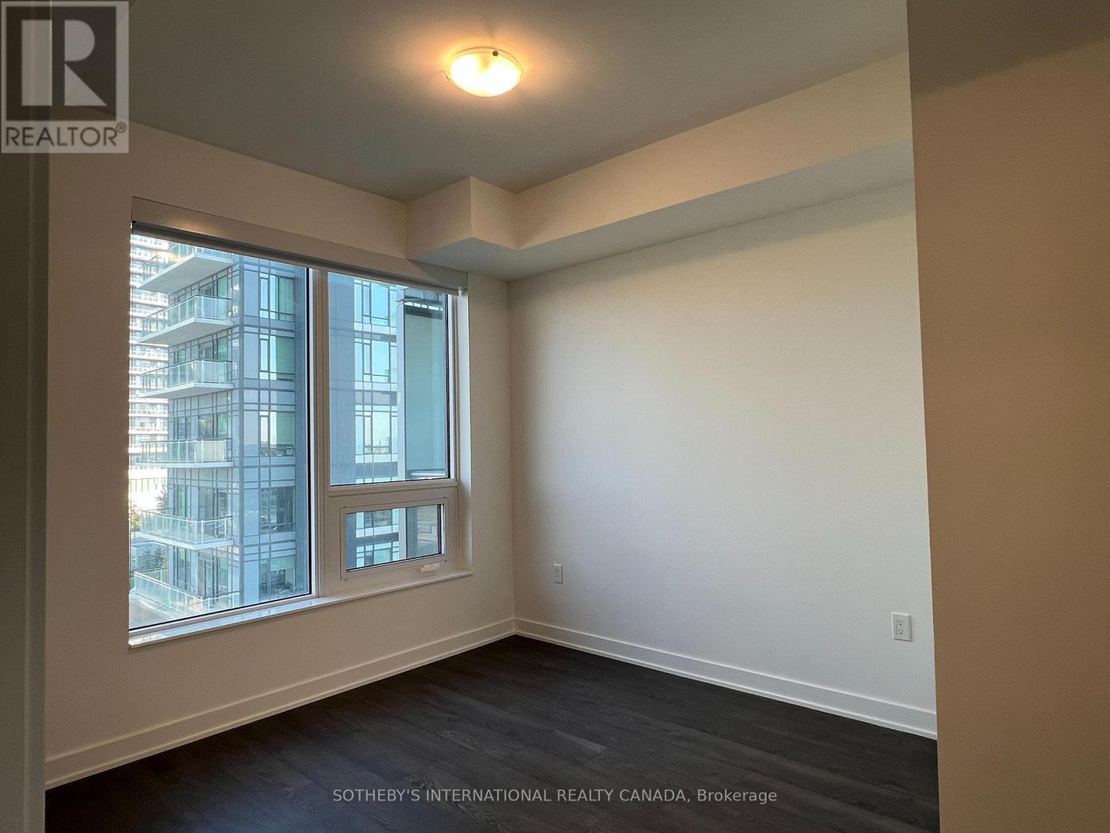 401 - 4765 Metcalfe Avenue, Mississauga (Central Erin Mills), Ontario  L5M 4L7 - Photo 6 - W12831272