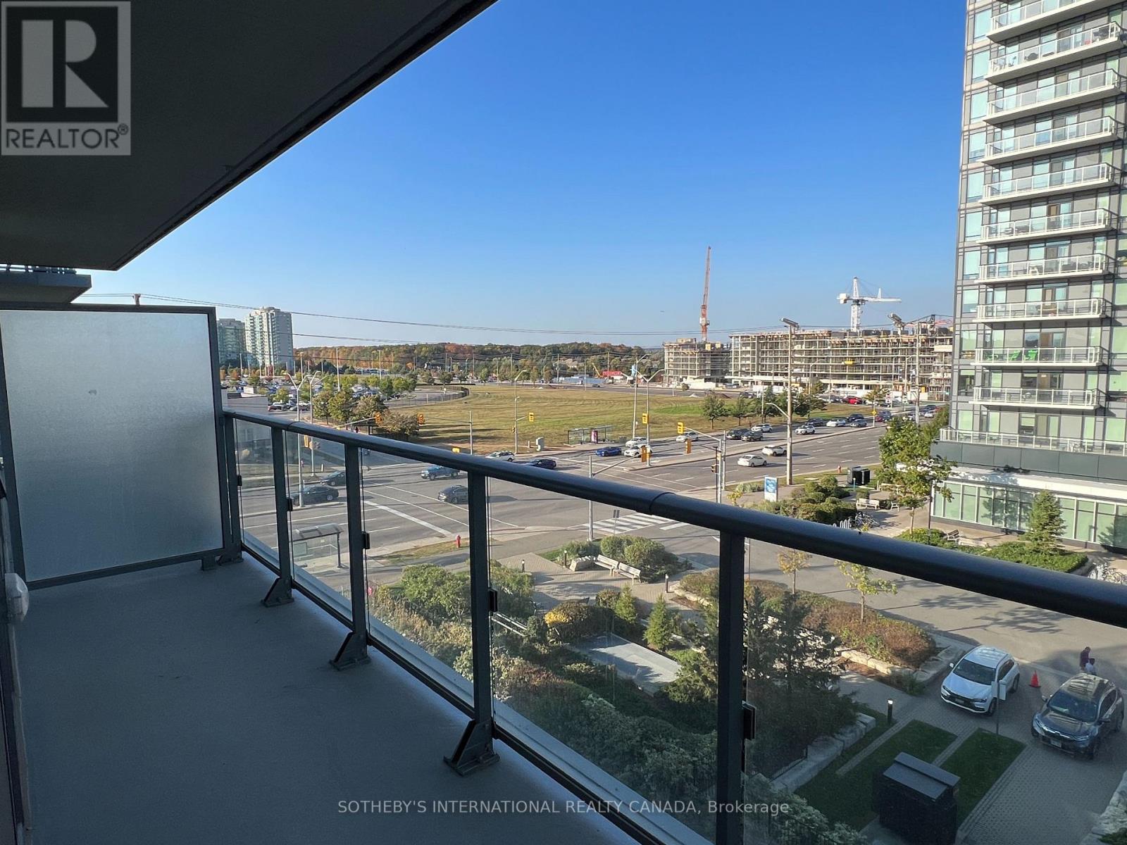 401 - 4765 Metcalfe Avenue, Mississauga (Central Erin Mills), Ontario  L5M 4L7 - Photo 8 - W12831272