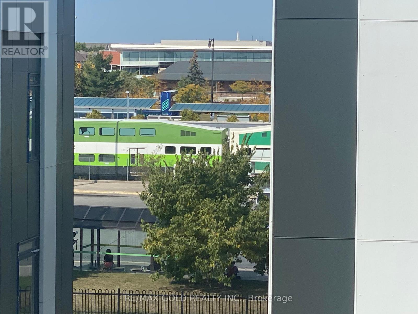 301 - 10 Lagerfeld Drive, Brampton (Northwest Brampton), Ontario  L7A 5L3 - Photo 17 - W12831280