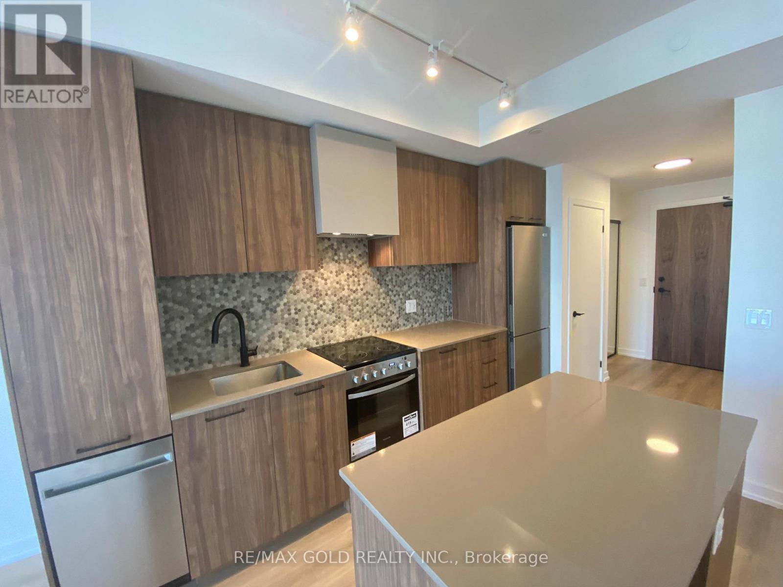 301 - 10 Lagerfeld Drive, Brampton (Northwest Brampton), Ontario  L7A 5L3 - Photo 24 - W12831280