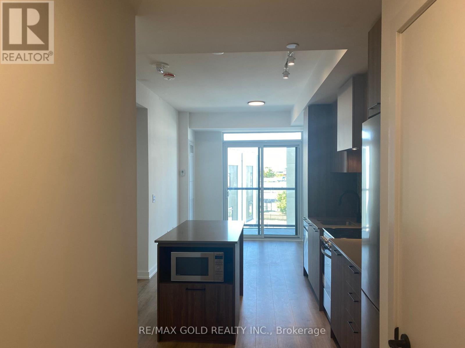 301 - 10 Lagerfeld Drive, Brampton (Northwest Brampton), Ontario  L7A 5L3 - Photo 46 - W12831280