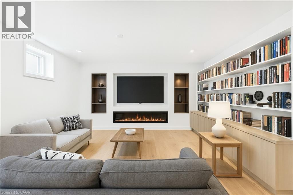 20 Arkendo Drive, Oakville, Ontario  L6J 5T9 - Photo 42 - 40801717