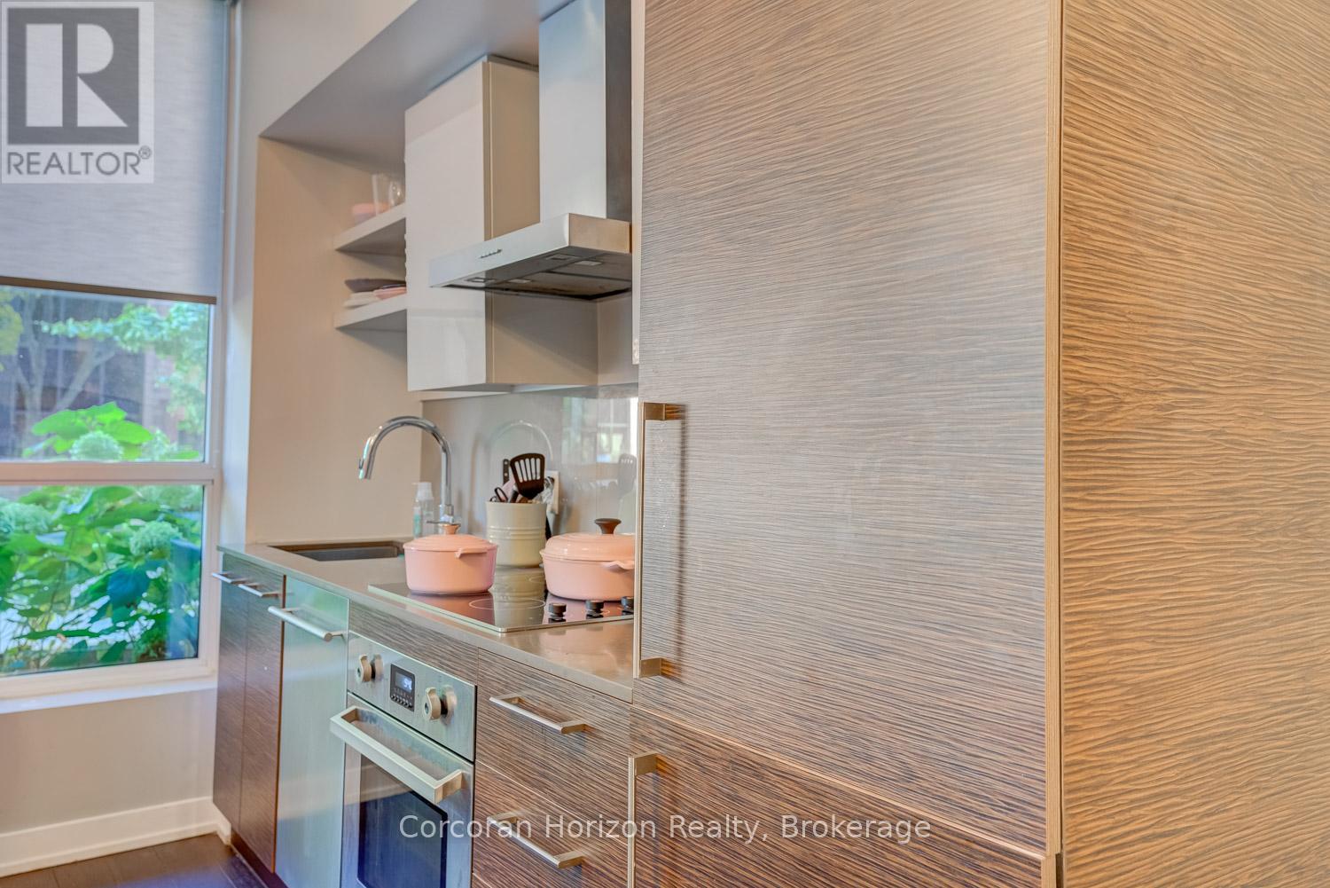 124 - 1030 King Street W, Toronto (Niagara), Ontario  M6K 1E6 - Photo 4 - C12831294