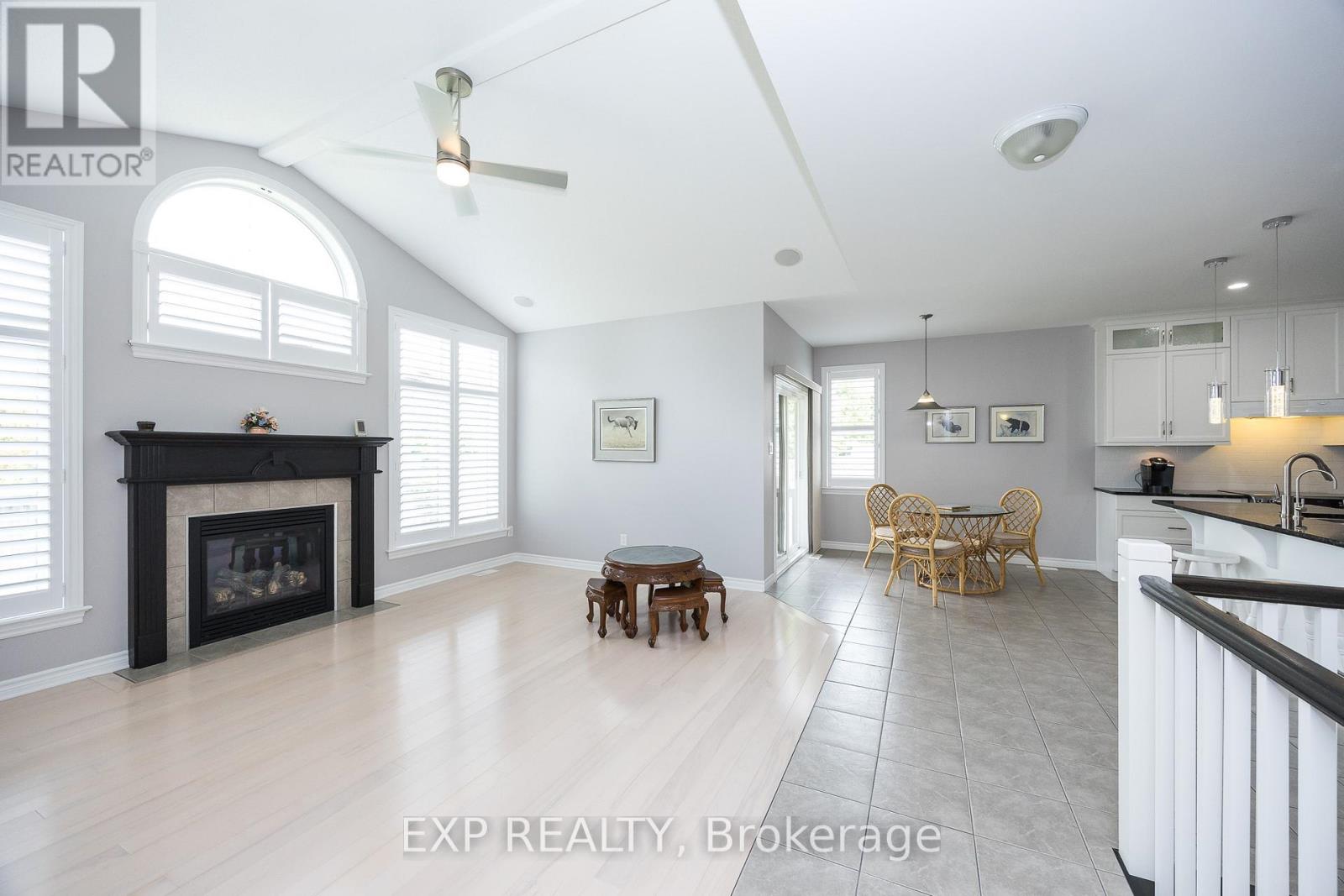 31 Gertie Street, Ottawa, Ontario  K0A 2Z0 - Photo 10 - X12255138