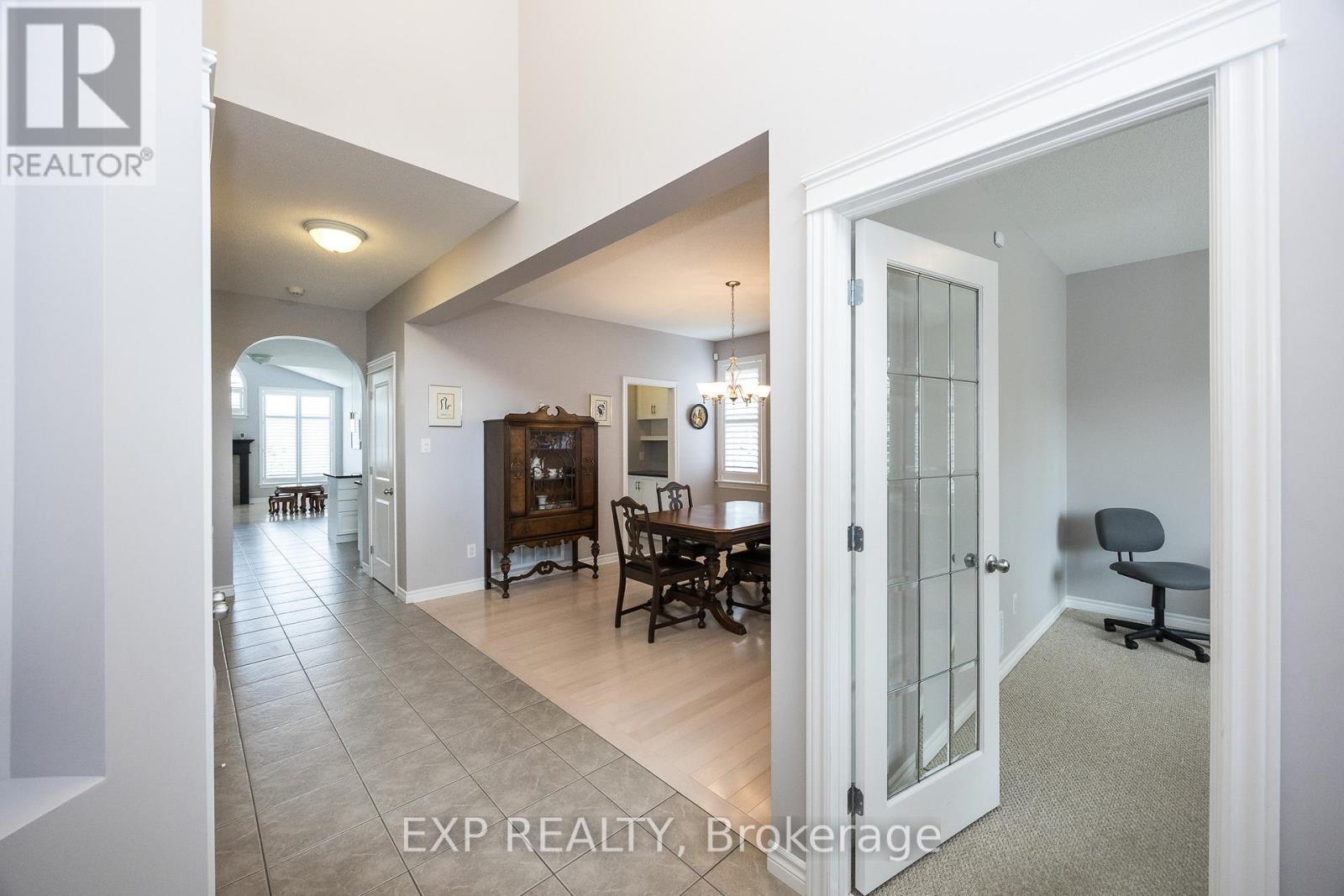 31 Gertie Street, Ottawa, Ontario  K0A 2Z0 - Photo 6 - X12255138