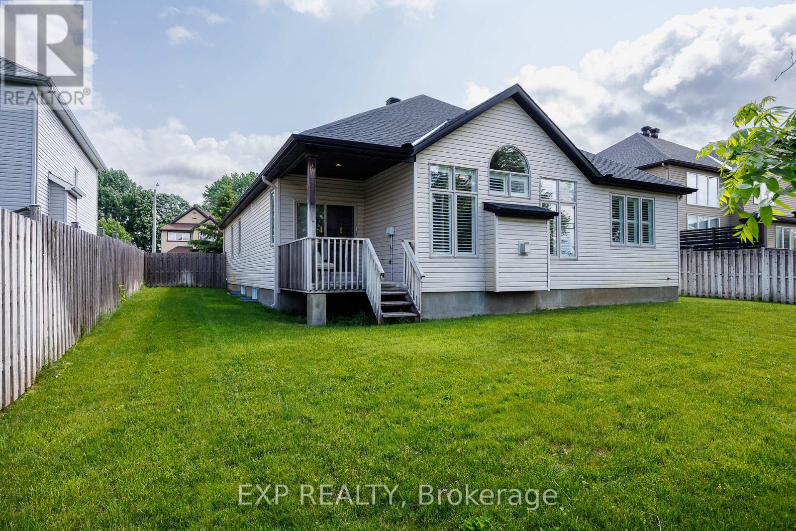 31 Gertie Street, Ottawa, Ontario  K0A 2Z0 - Photo 30 - X12255138