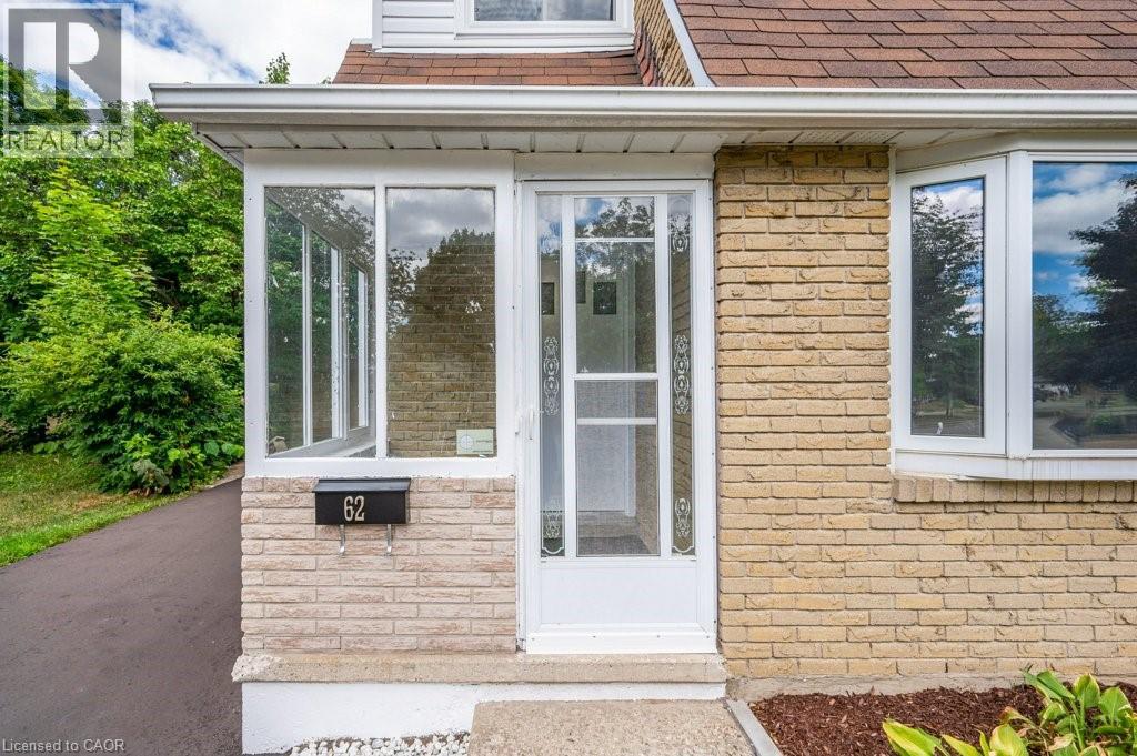62 Pepperwood Crescent, Kitchener, Ontario  N2A 2R3 - Photo 3 - 40803635