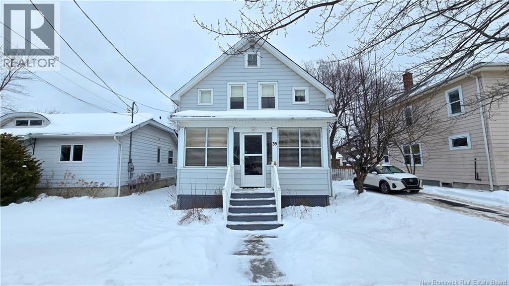 35 Winter Avenue, Moncton, New Brunswick  E1C 5X2 - Photo 2 - NB133162