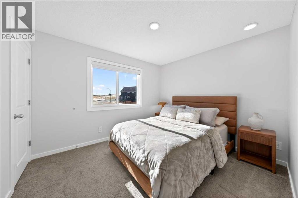 543 Livingston Way Ne, Calgary, Alberta  T3P 1Y5 - Photo 14 - A2289331