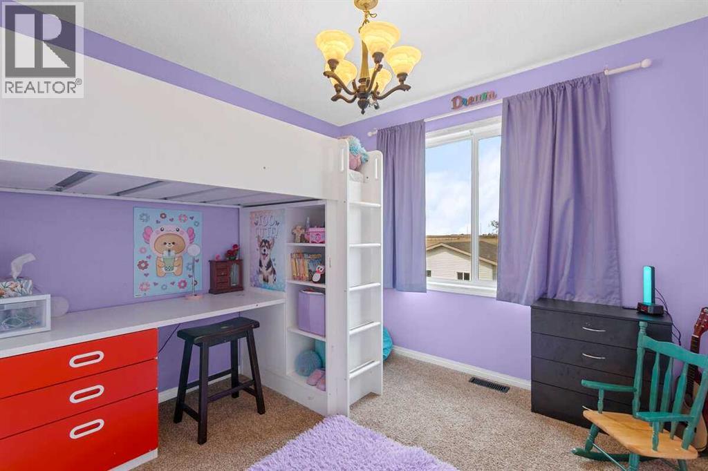 1552 Mcalpine Street, Carstairs, Alberta T0M 0N0 - Photo 8 - A2286377