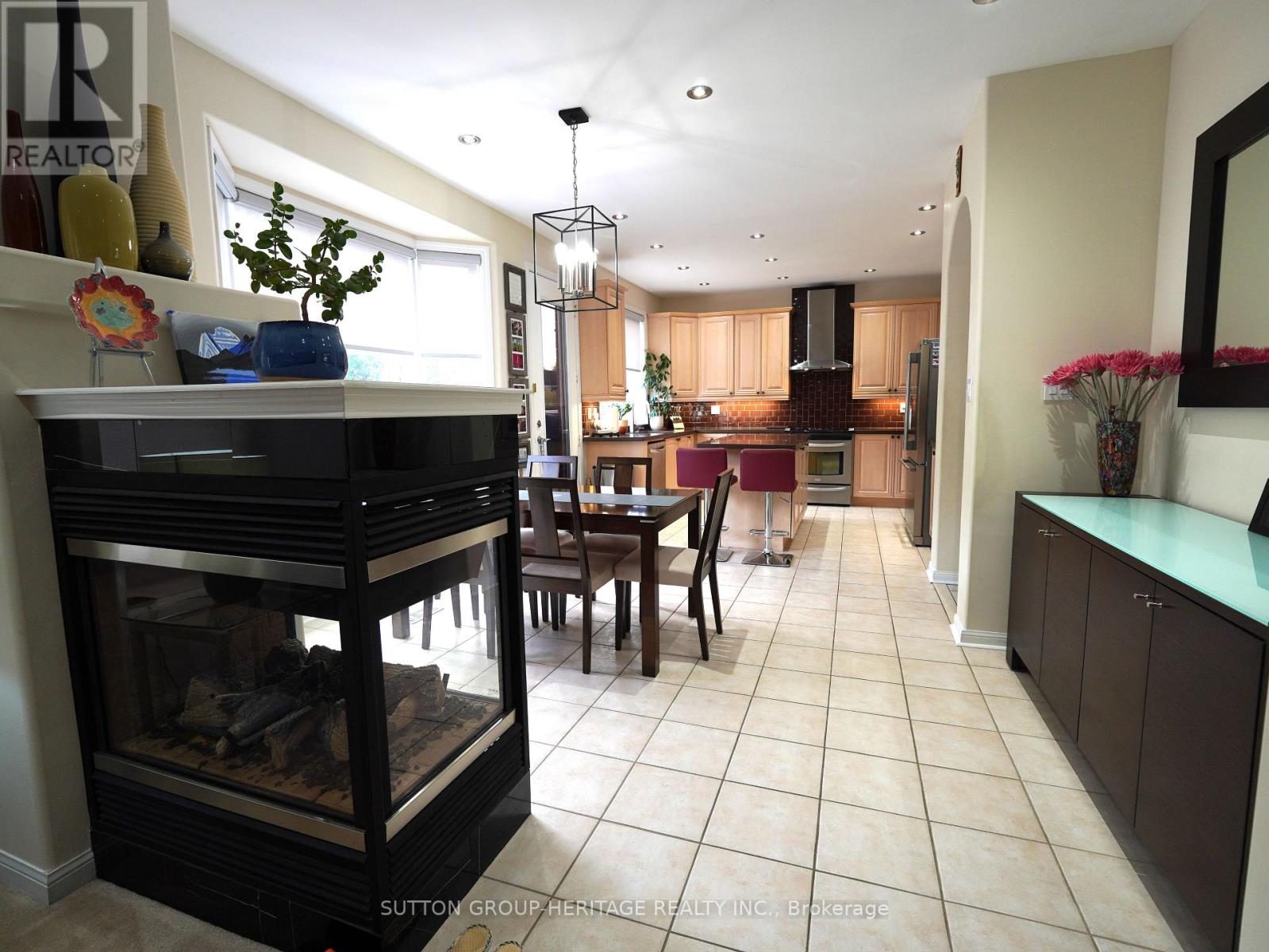 5 Baintree Street, Markham, Ontario  L6E 1G7 - Photo 14 - N12831312