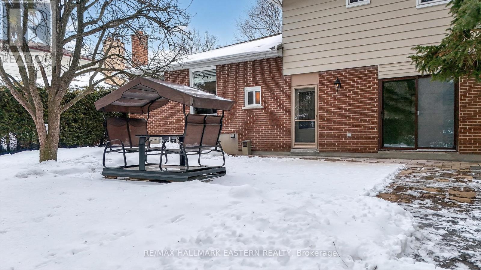 946 Beaufort Court, Oshawa, Ontario  L1G 7J8 - Photo 44 - E12830642