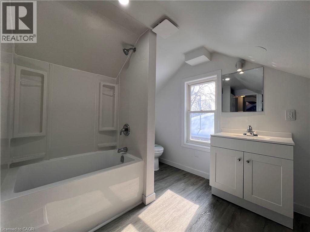 168 Fifth Avenue Unit# 3, Kitchener, Ontario N2C 1P7 - Photo 6 - 40807524