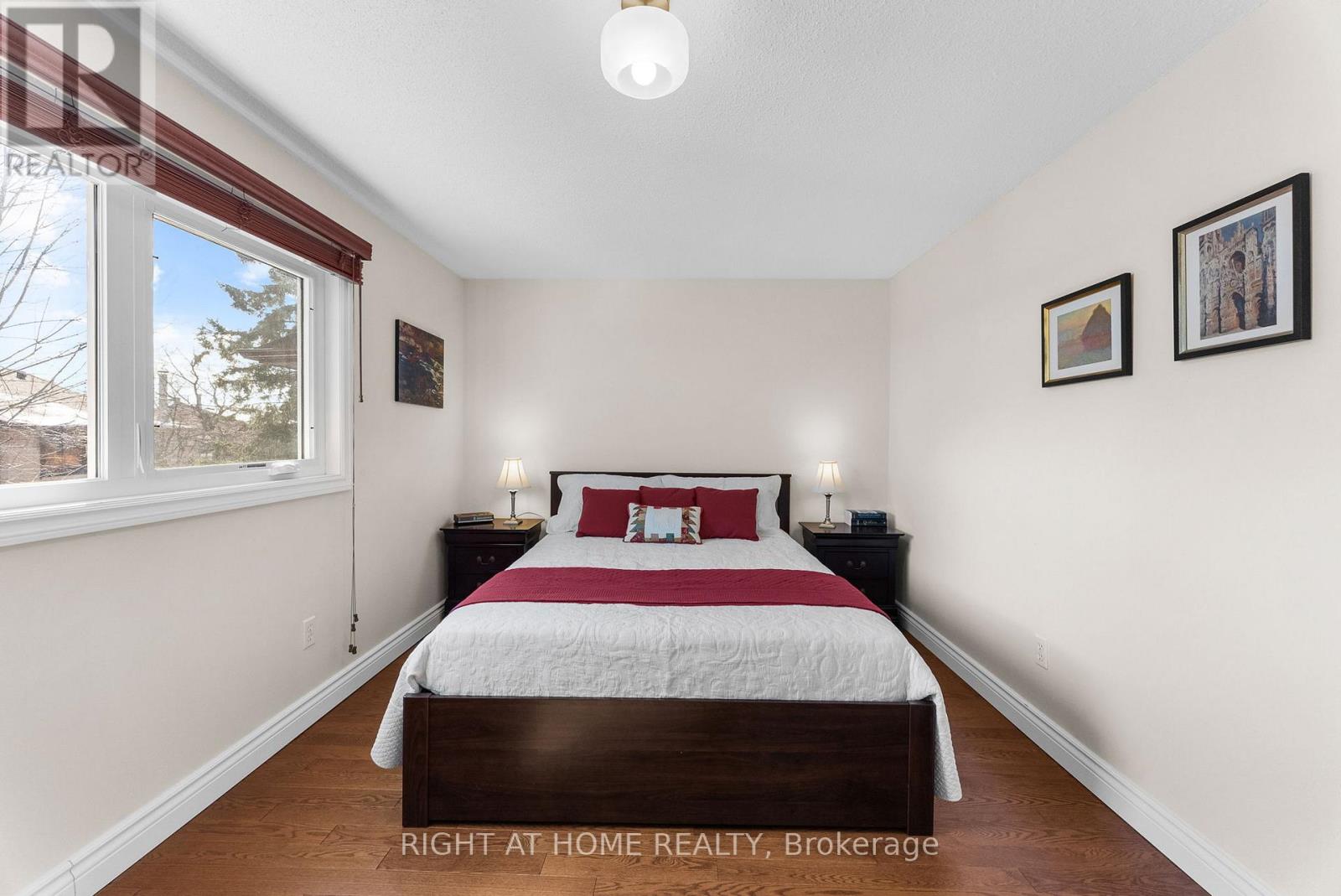 2454 Ploughshare Court, Mississauga, Ontario  L5L 3M6 - Photo 19 - W12831292