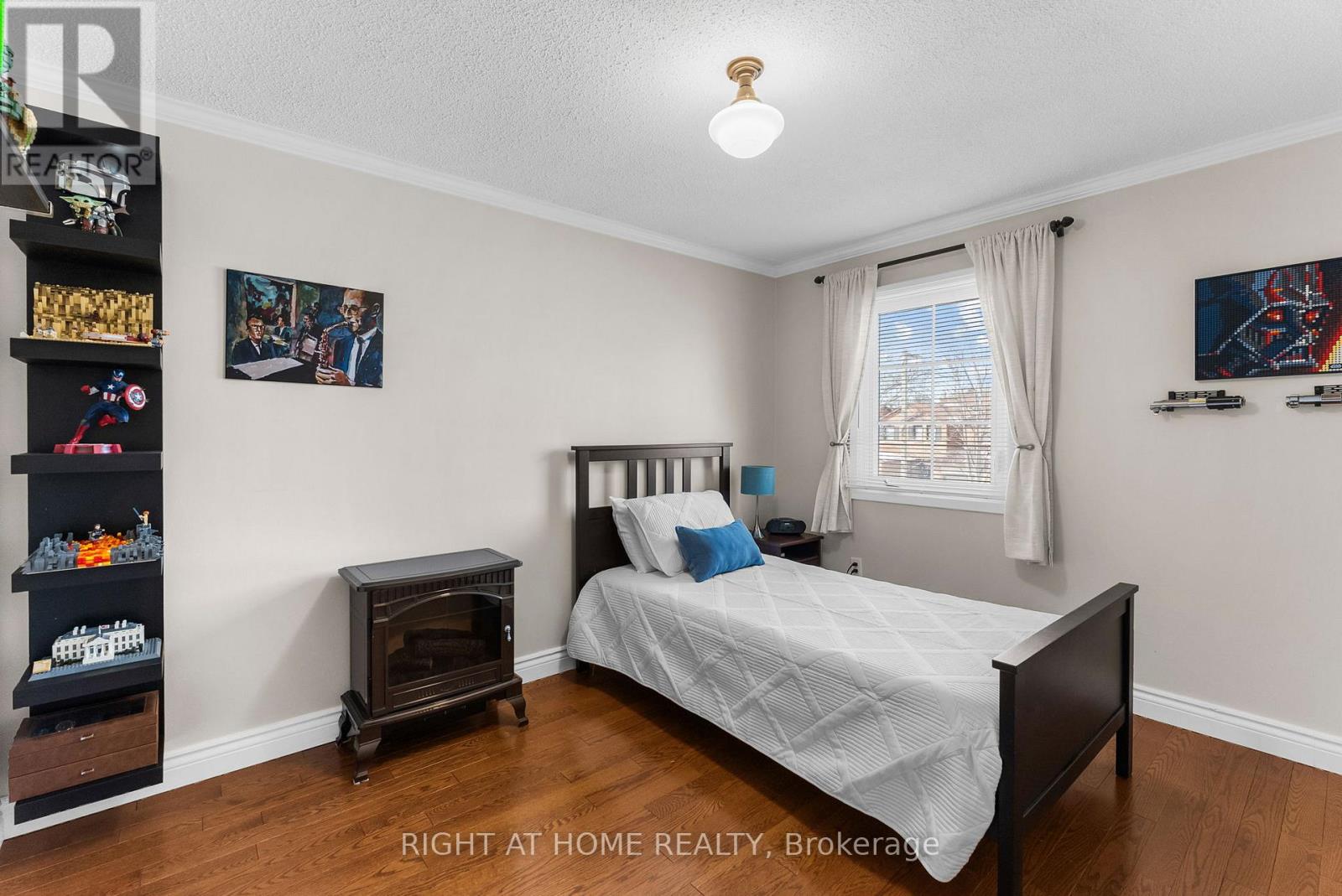 2454 Ploughshare Court, Mississauga, Ontario  L5L 3M6 - Photo 22 - W12831292