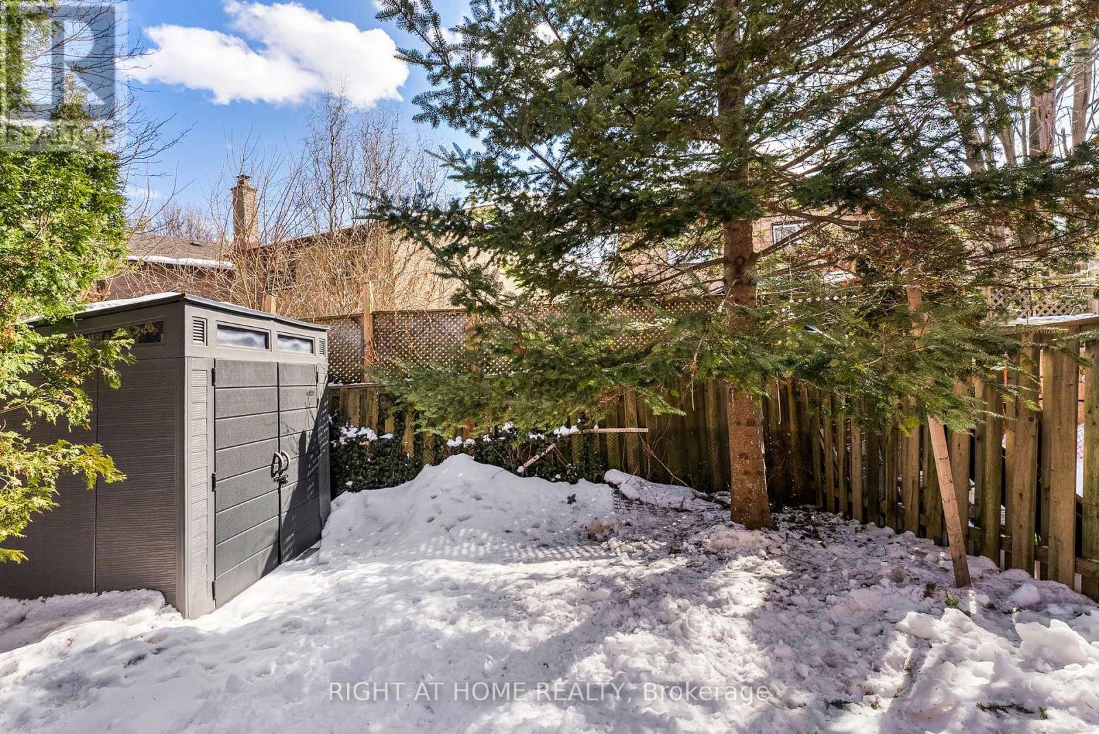 2454 Ploughshare Court, Mississauga, Ontario  L5L 3M6 - Photo 35 - W12831292