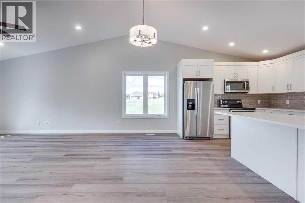 2 Evron Place, Trochu, Alberta T0M 2C0 - Photo 13 - A2288410