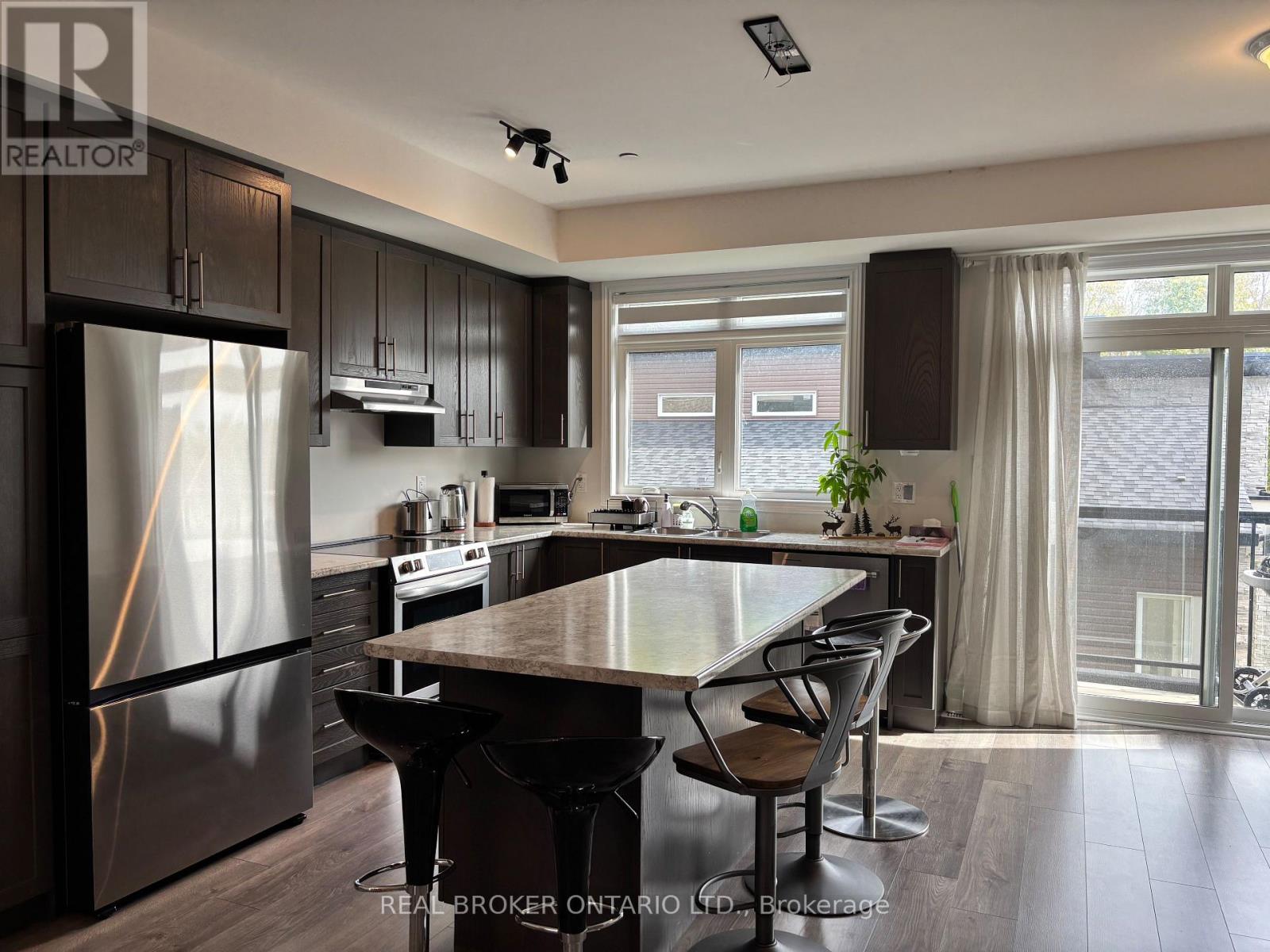 113 Marina Village Drive, Georgian Bay, Ontario  L0K 1S0 - Photo 6 - X12831290