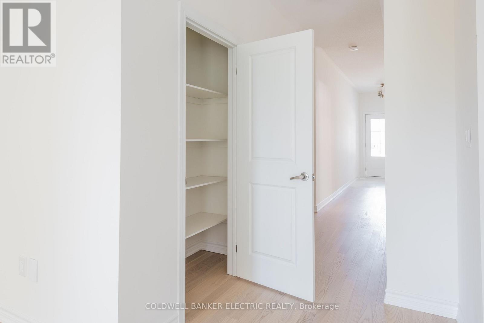 53 Hillcroft Way, Kawartha Lakes, Ontario  K0M 1A0 - Photo 7 - X12796912