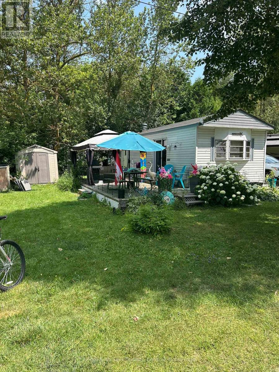 E 14 - 7489 Sideroad 5 E, Wellington North, Ontario  N0G 2L0 - Photo 17 - X12831396