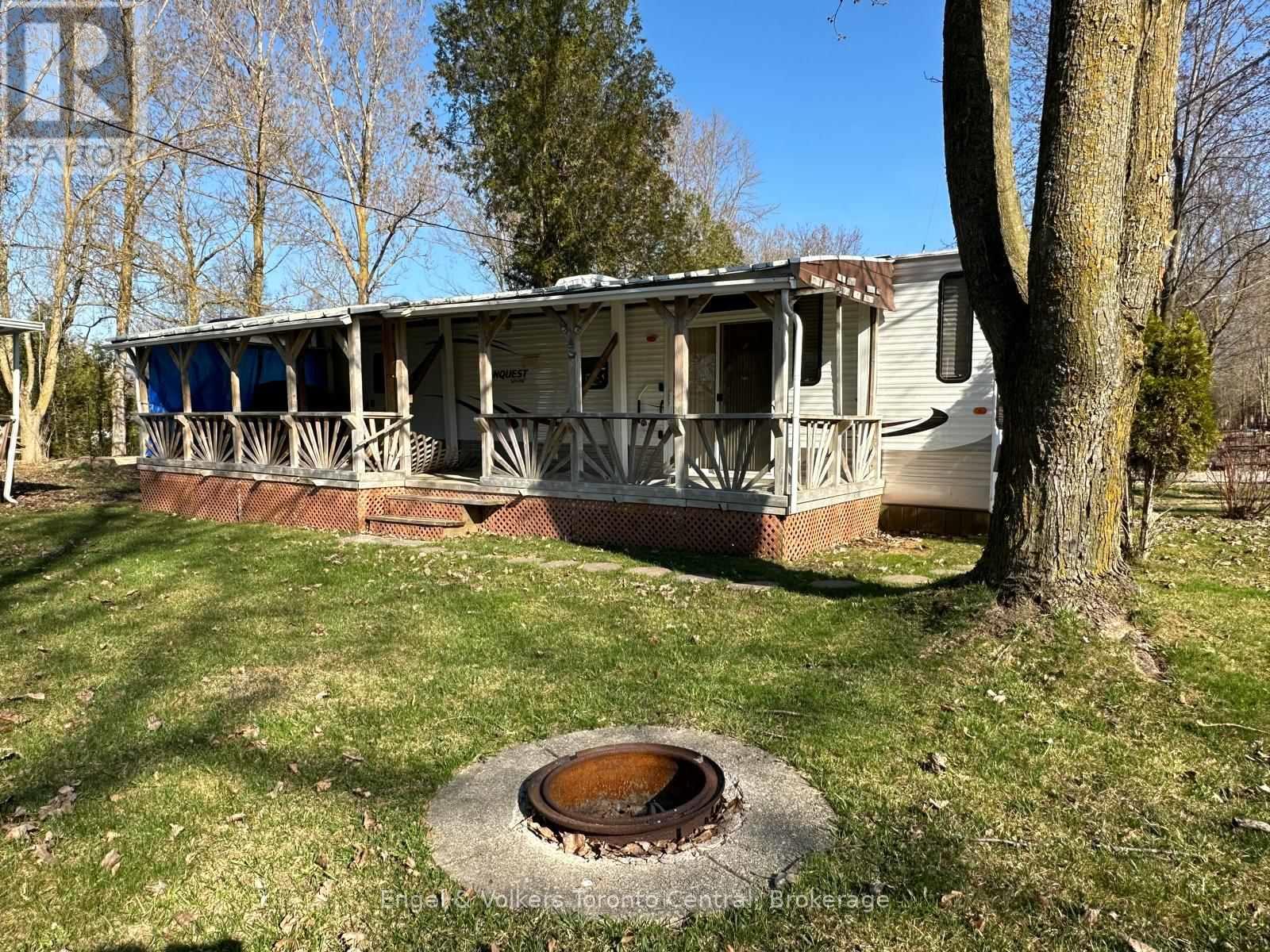 S 14 - 7489 SIDERAOD 5 E, Wellington North, Ontario