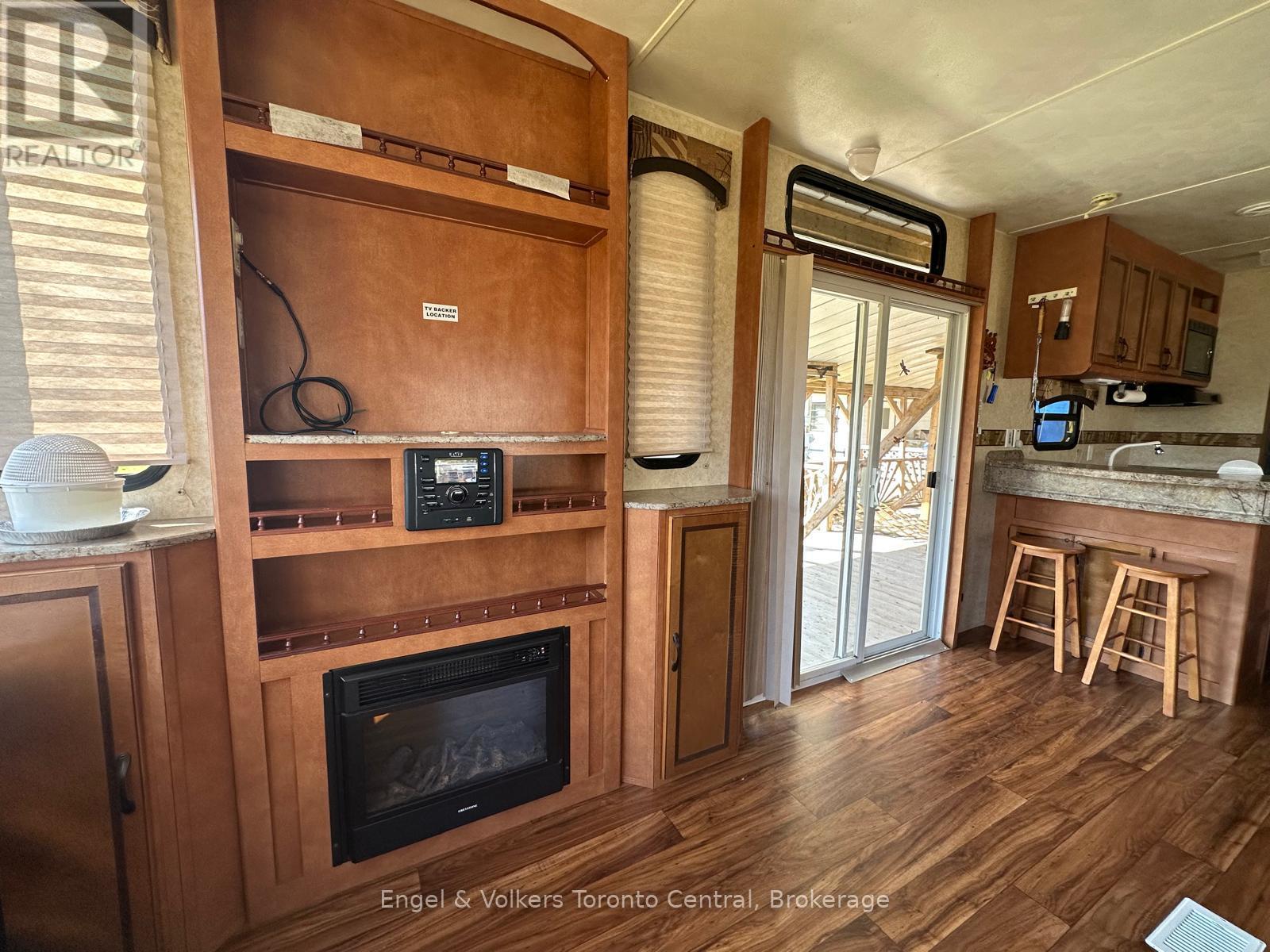 S 14 - 7489 Sideraod 5 E, Wellington North, Ontario  N0G 2L0 - Photo 2 - X12831398