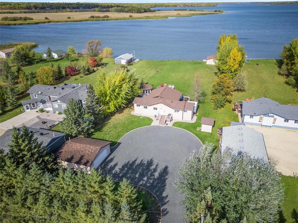 9 Lindsey Lane, Lac Du Bonnet Rm, Manitoba  R0E 1A0 - Photo 1 - 202603340