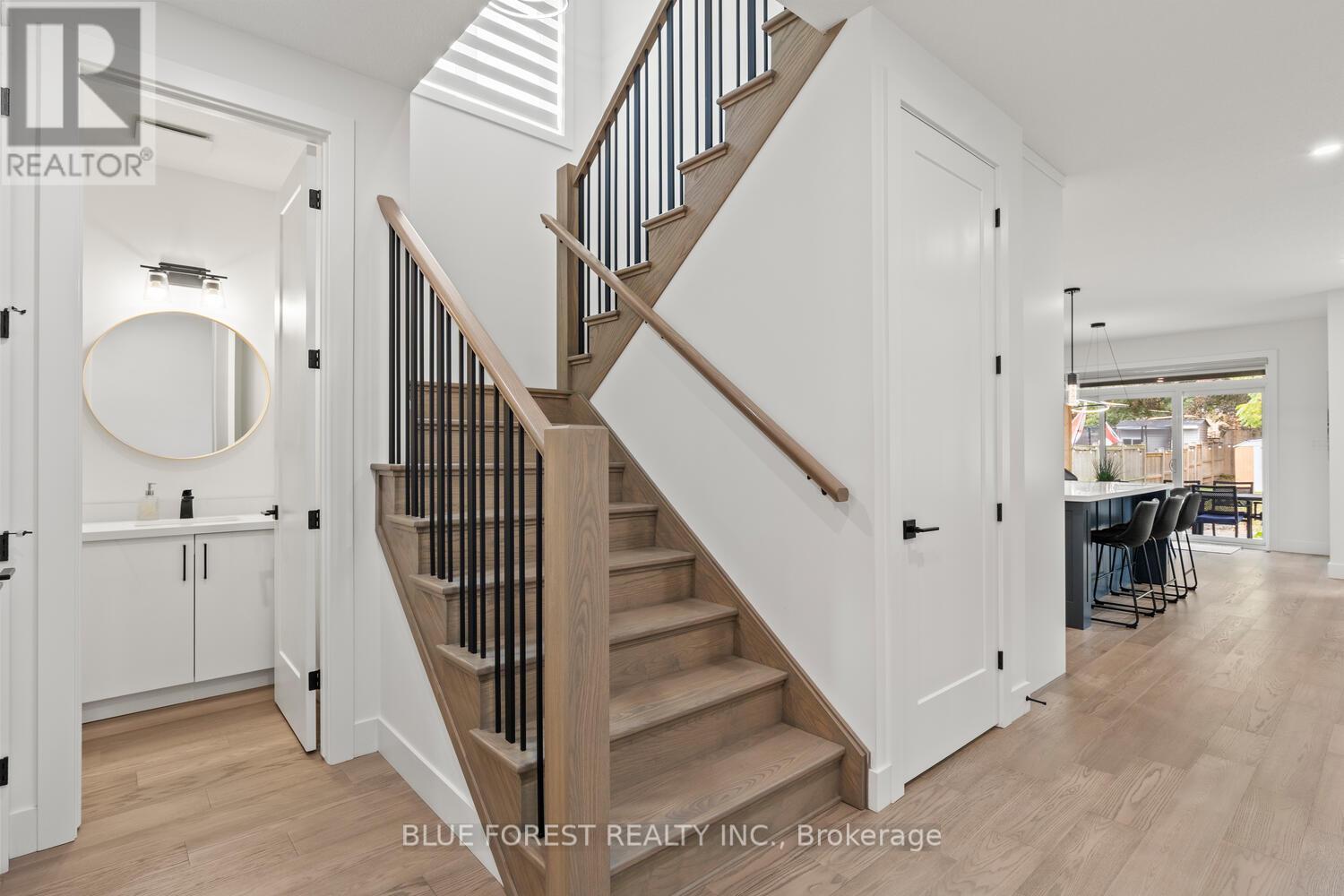 580 Eden Avenue, London South, Ontario  N6C 2Z6 - Photo 5 - X12831322