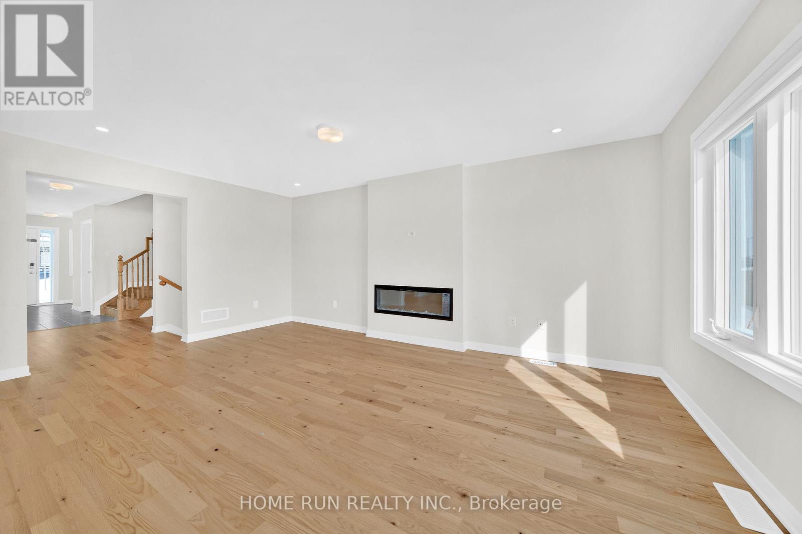 124 Tonic Crescent, Ottawa, Ontario  K2W 0N1 - Photo 9 - X12831362