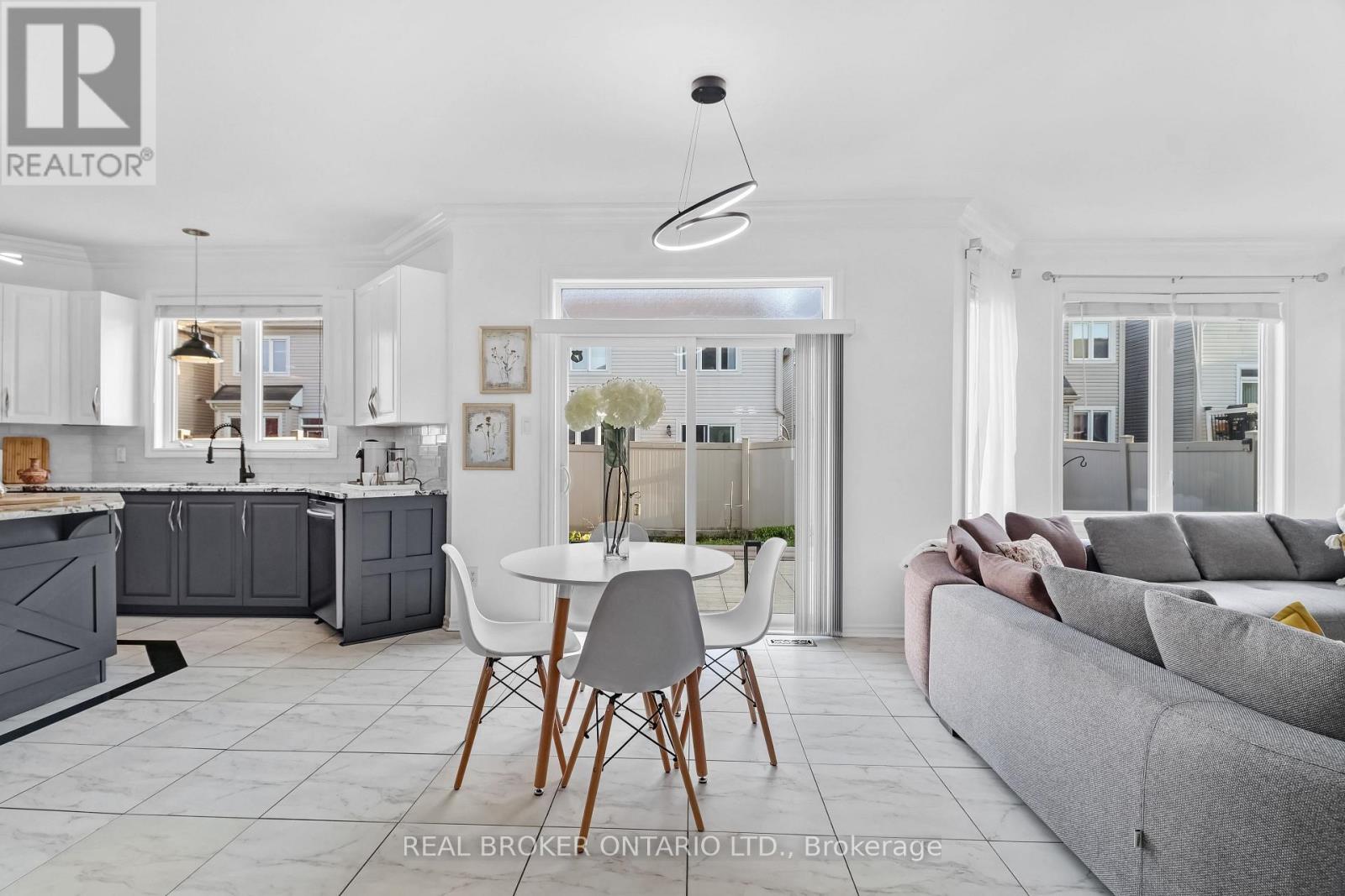 3454 River Run Avenue, Ottawa, Ontario  K2J 0R8 - Photo 5 - X12831364