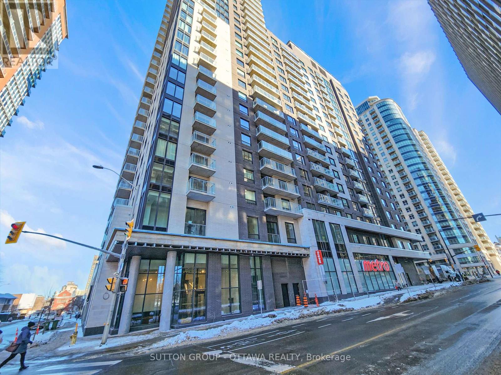 <h3>$1,940 Monthly</h3><p>1701 - 180 George Street, Ottawa, Ontario</p>