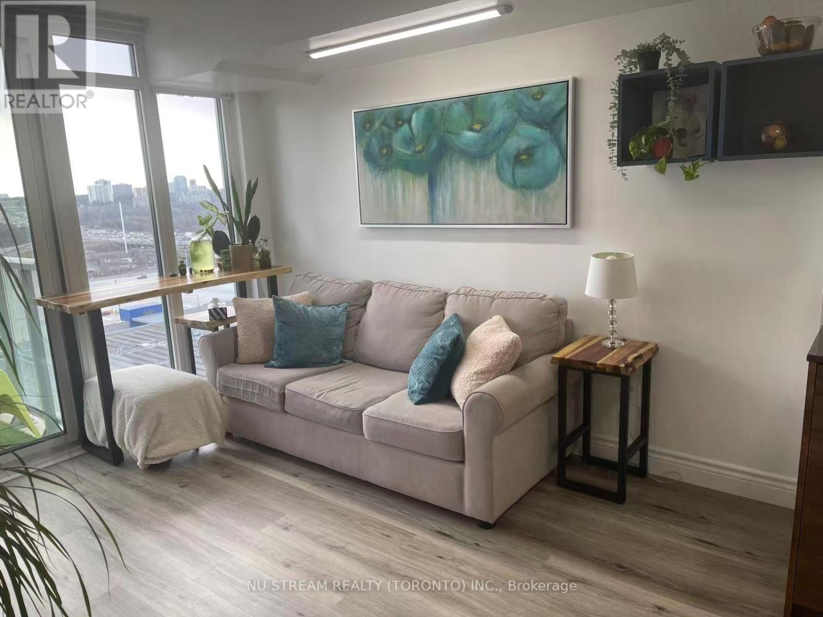 1606 - 121 Mcmahon Drive, Toronto, Ontario  M2K 0C1 - Photo 4 - C12831318