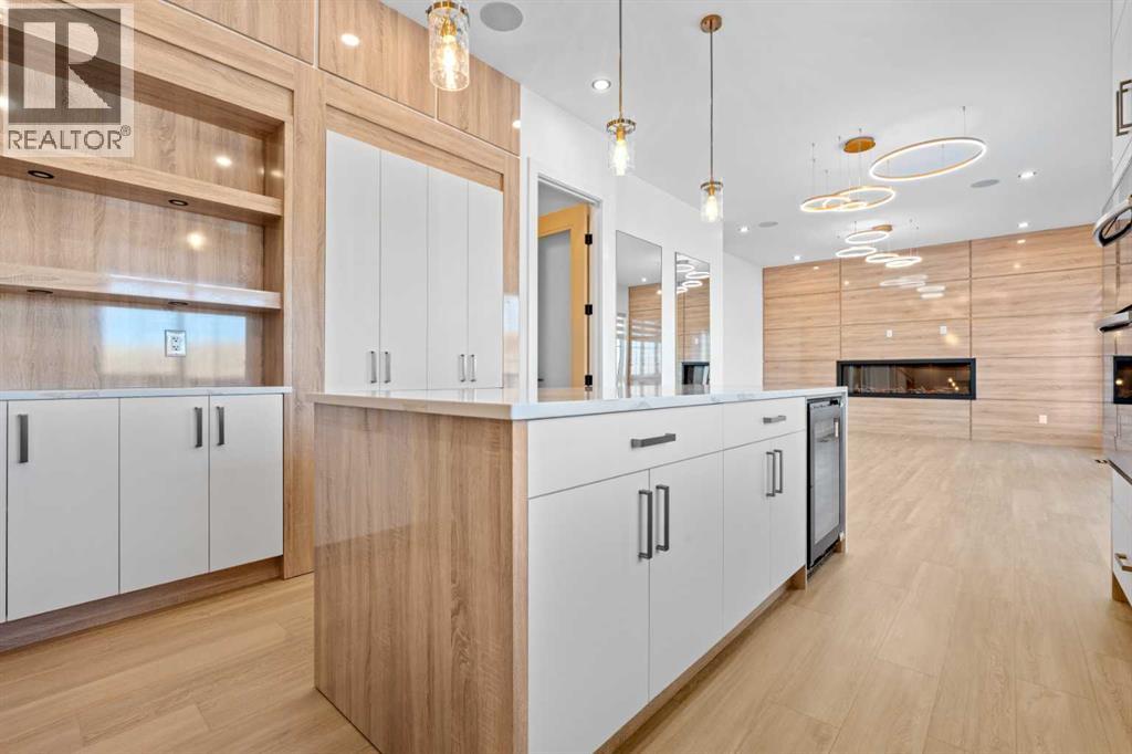 230 Royal Birch View Nw, Calgary, Alberta  T3G 5J8 - Photo 7 - A2288005