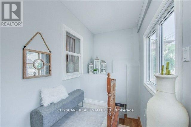 174 Coxwell Avenue, Toronto, Ontario  M4L 3B2 - Photo 2 - E12831350