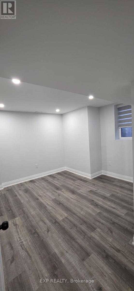 5 Broden Crescent, Whitby, Ontario  L1P 0L9 - Photo 9 - E12831402