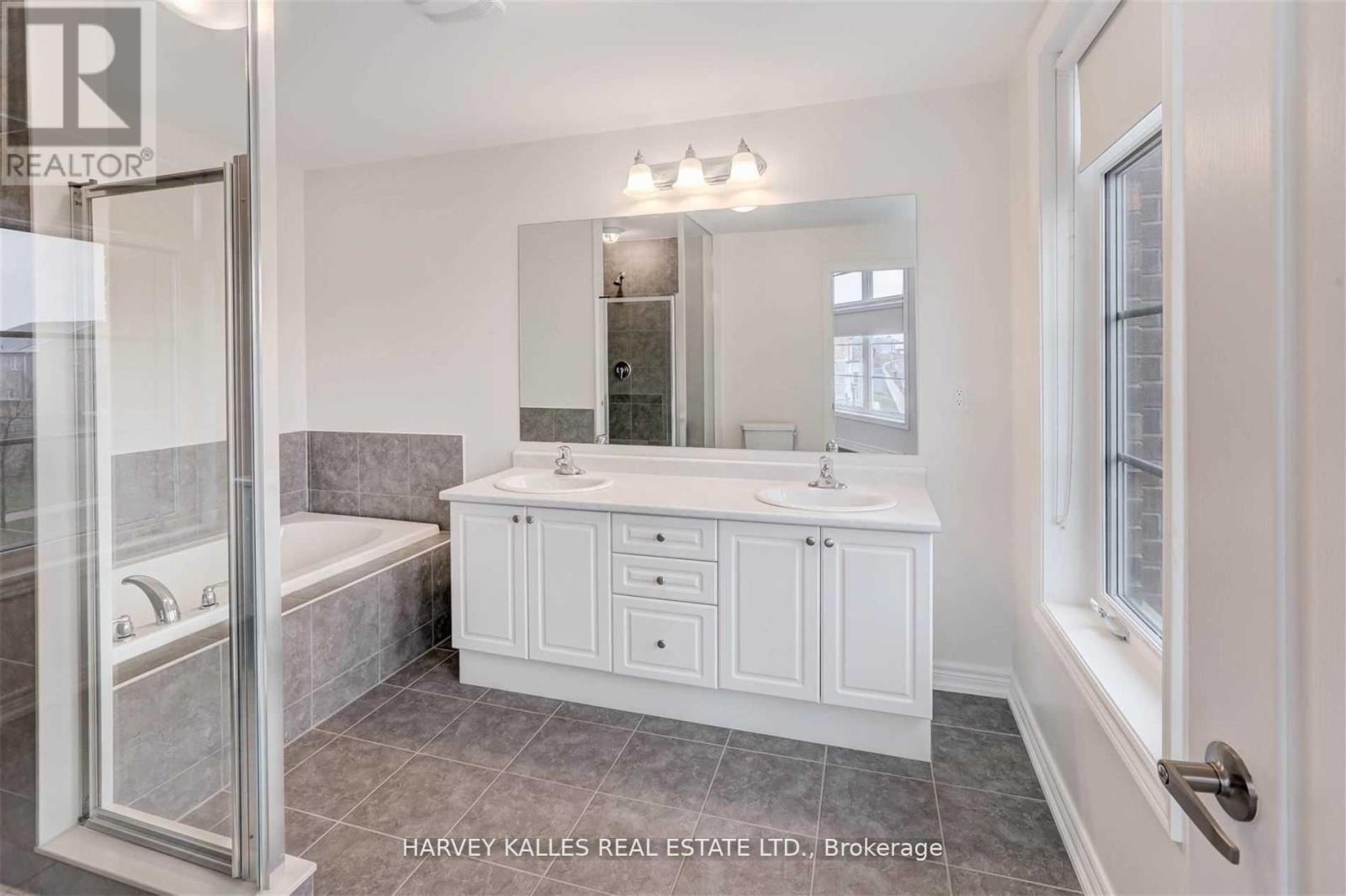 1 Luzon Avenue, Markham, Ontario  L6B 0M6 - Photo 24 - N12831344