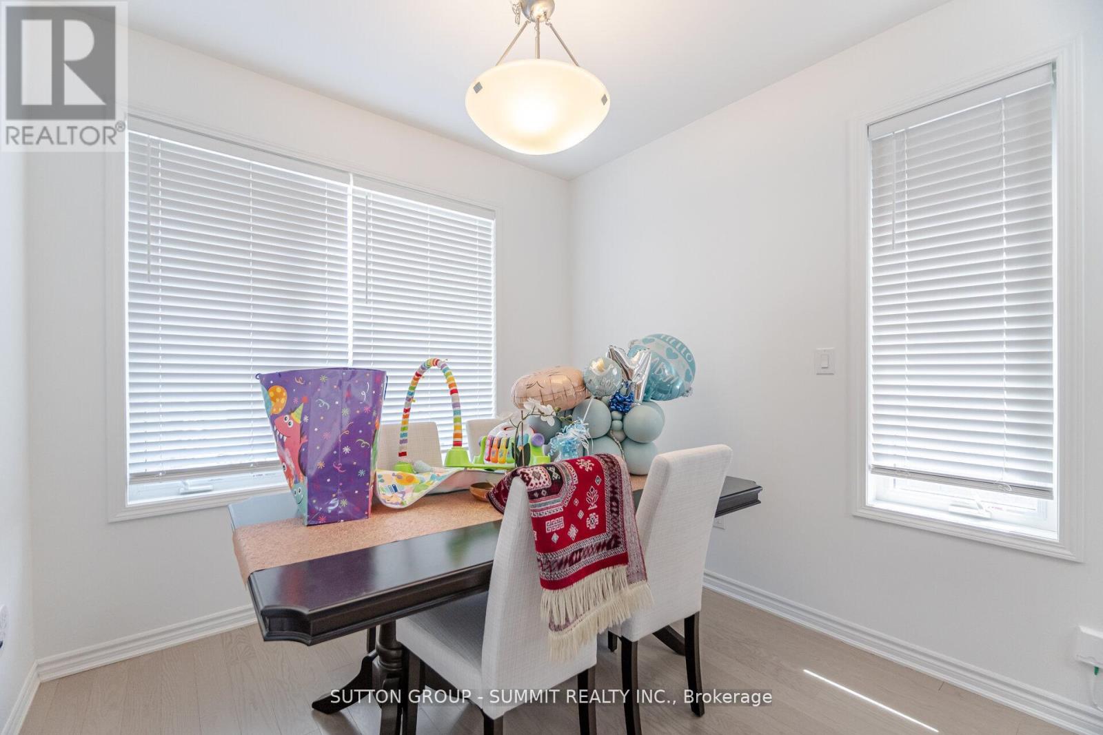 5206 Viola Desmond Drive, Mississauga, Ontario  L5M 2S7 - Photo 11 - W12831324