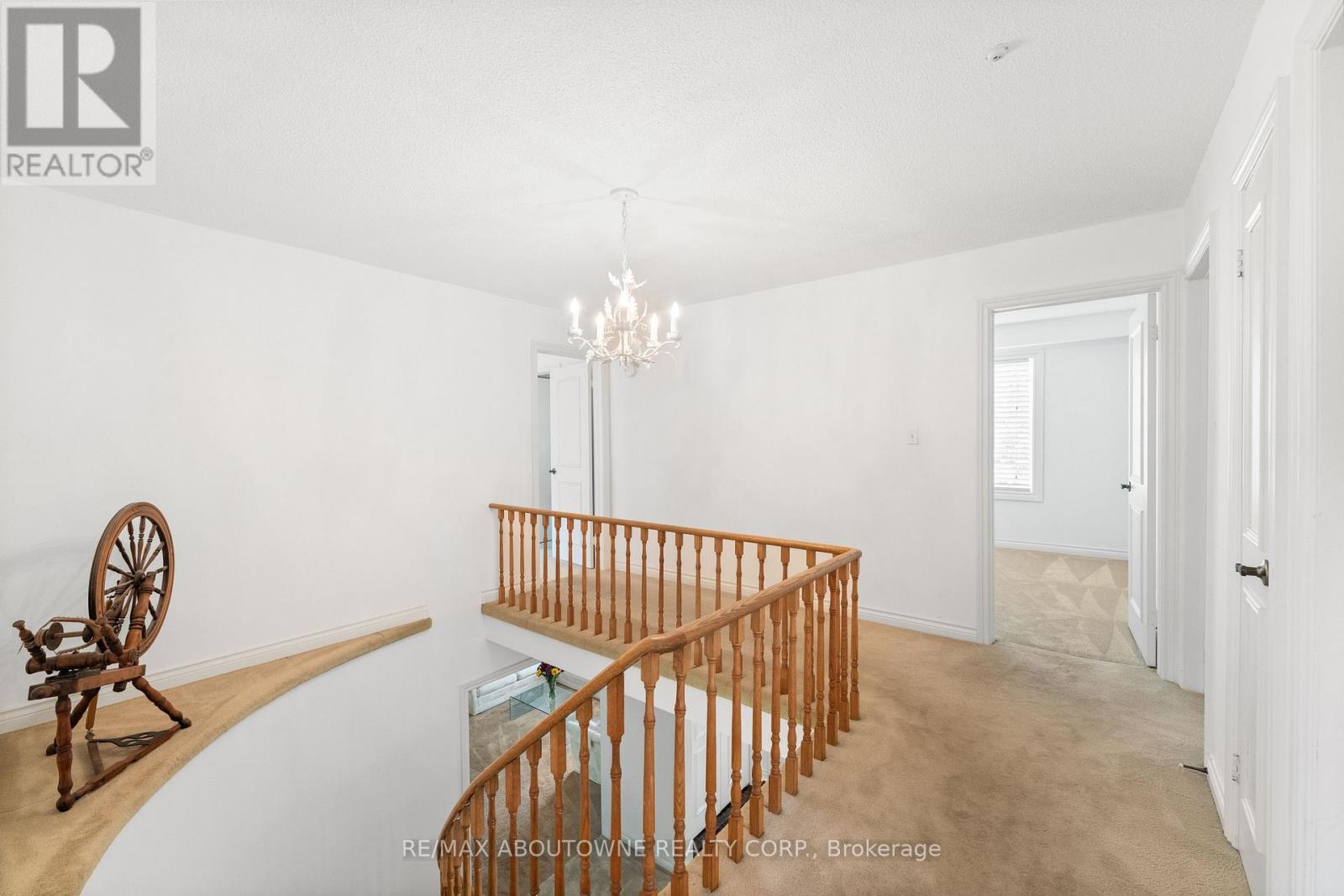 20 Arkendo Drive, Oakville, Ontario  L6J 5T9 - Photo 27 - W12831352