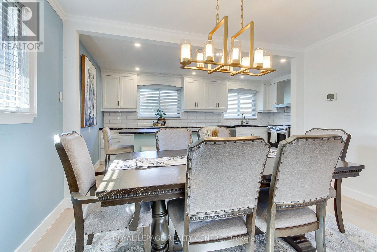 2039 Davebrook Road, Mississauga, Ontario  L5J 3M4 - Photo 16 - W12831366