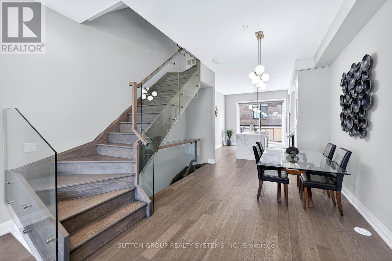 1126a Islington Avenue, Toronto, Ontario  M8Z 0G6 - Photo 15 - W12831404