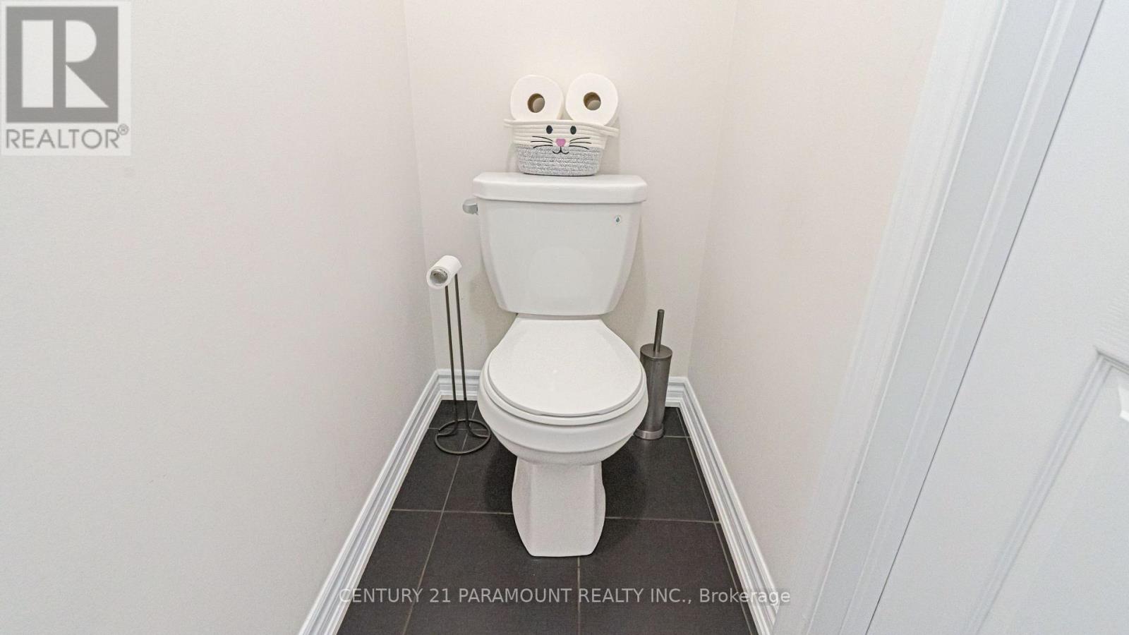 1 Dawn Lane, Caledon, Ontario  L7C 4H2 - Photo 10 - W12831406