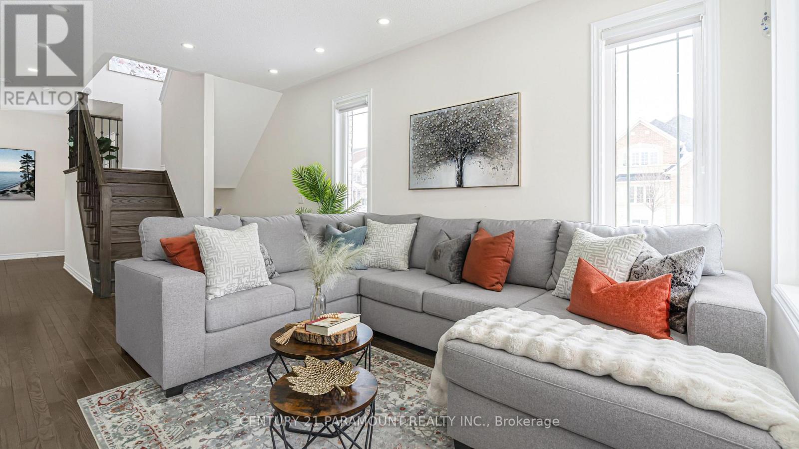 1 Dawn Lane, Caledon, Ontario  L7C 4H2 - Photo 15 - W12831406