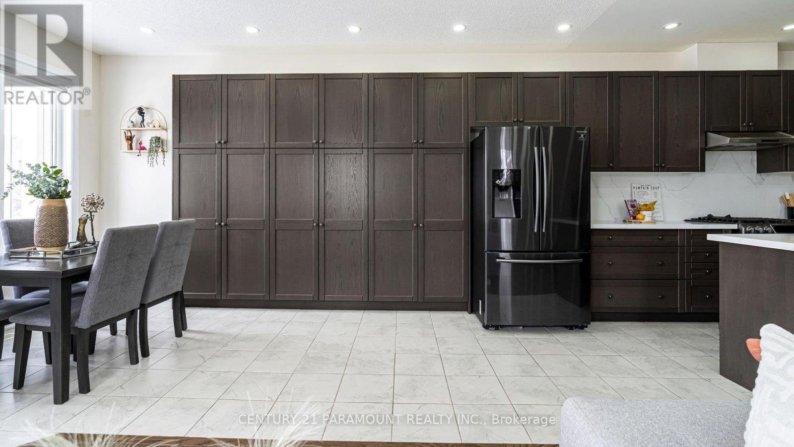 1 Dawn Lane, Caledon, Ontario  L7C 4H2 - Photo 17 - W12831406