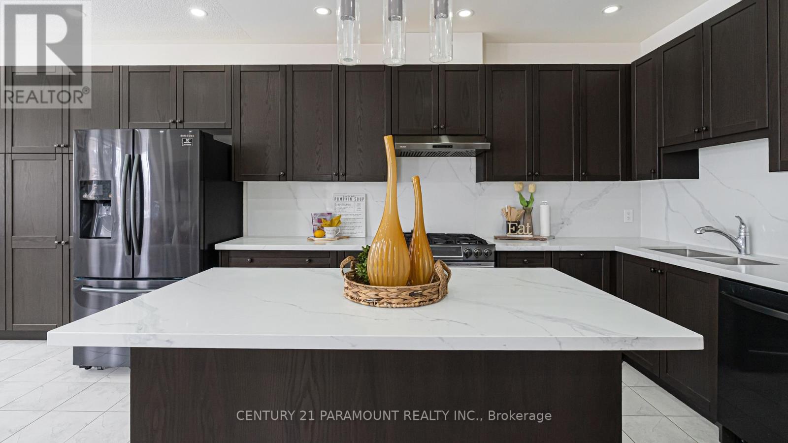 1 Dawn Lane, Caledon, Ontario  L7C 4H2 - Photo 19 - W12831406