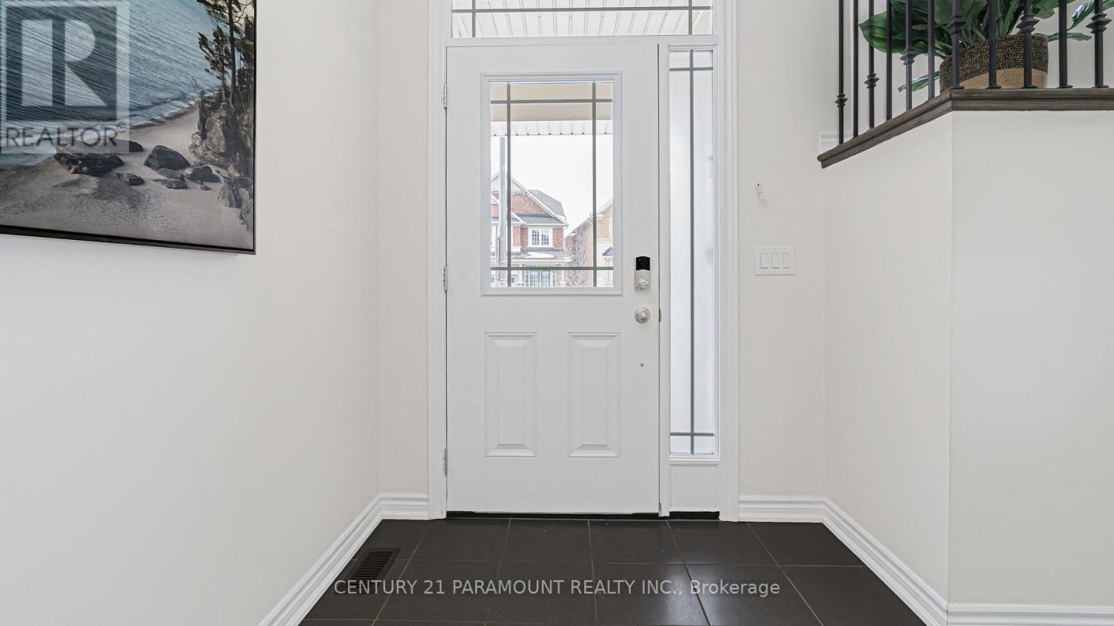 1 Dawn Lane, Caledon, Ontario  L7C 4H2 - Photo 6 - W12831406