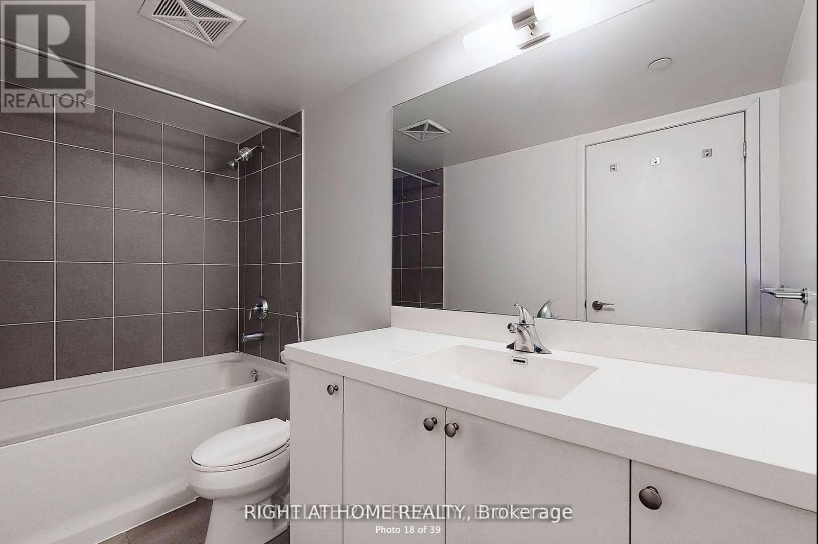 513 - 3091 Dufferin Street, Toronto, Ontario  M6A 0C4 - Photo 18 - W12831410