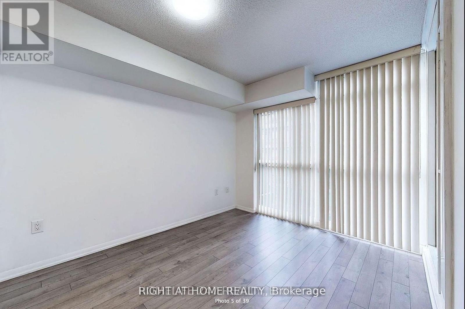 513 - 3091 Dufferin Street, Toronto, Ontario  M6A 0C4 - Photo 8 - W12831410