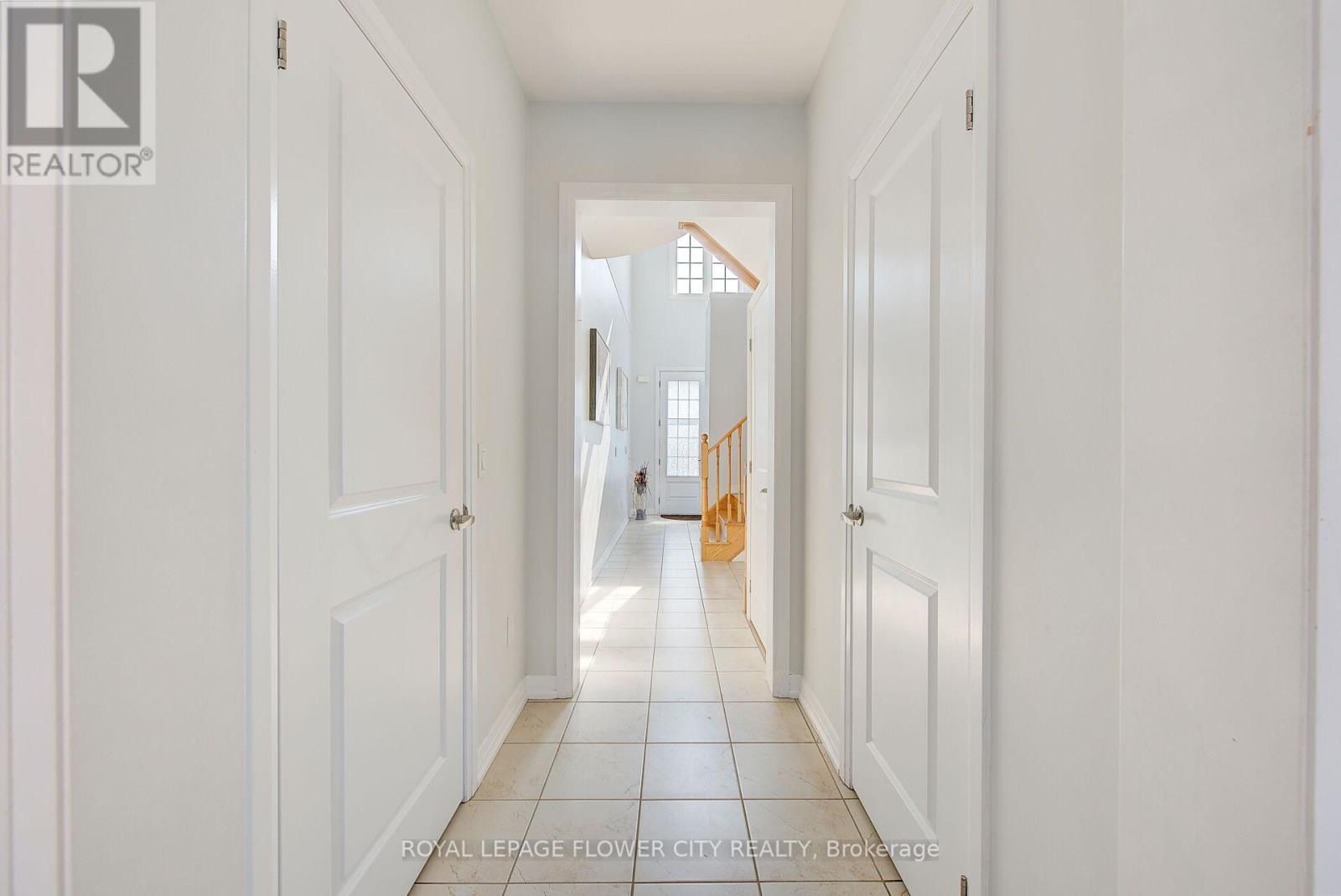 149 Silverwood Crescent, Woodstock, Ontario  N4T 0M6 - Photo 10 - X12831348