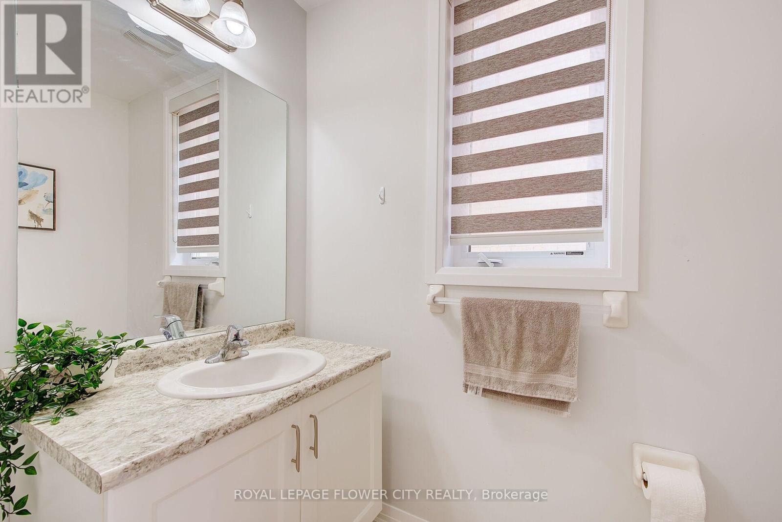 149 Silverwood Crescent, Woodstock, Ontario  N4T 0M6 - Photo 22 - X12831348